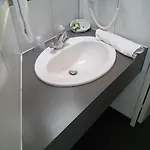 Du Commerce Szálloda 3*