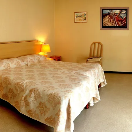 Hotel Du Commerce 3*