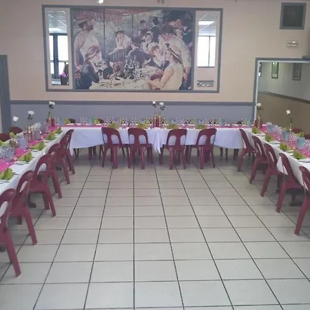 Du Commerce Hotel 3*