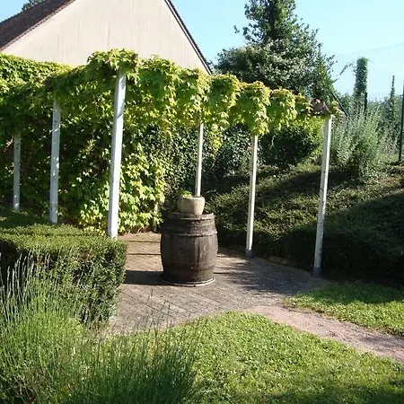 Du Commerce 3* Tronget