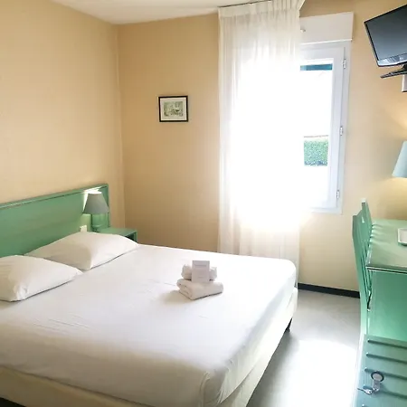 Hotell Du Commerce