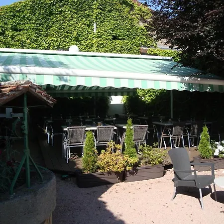 Hotel Du Commerce Tronget